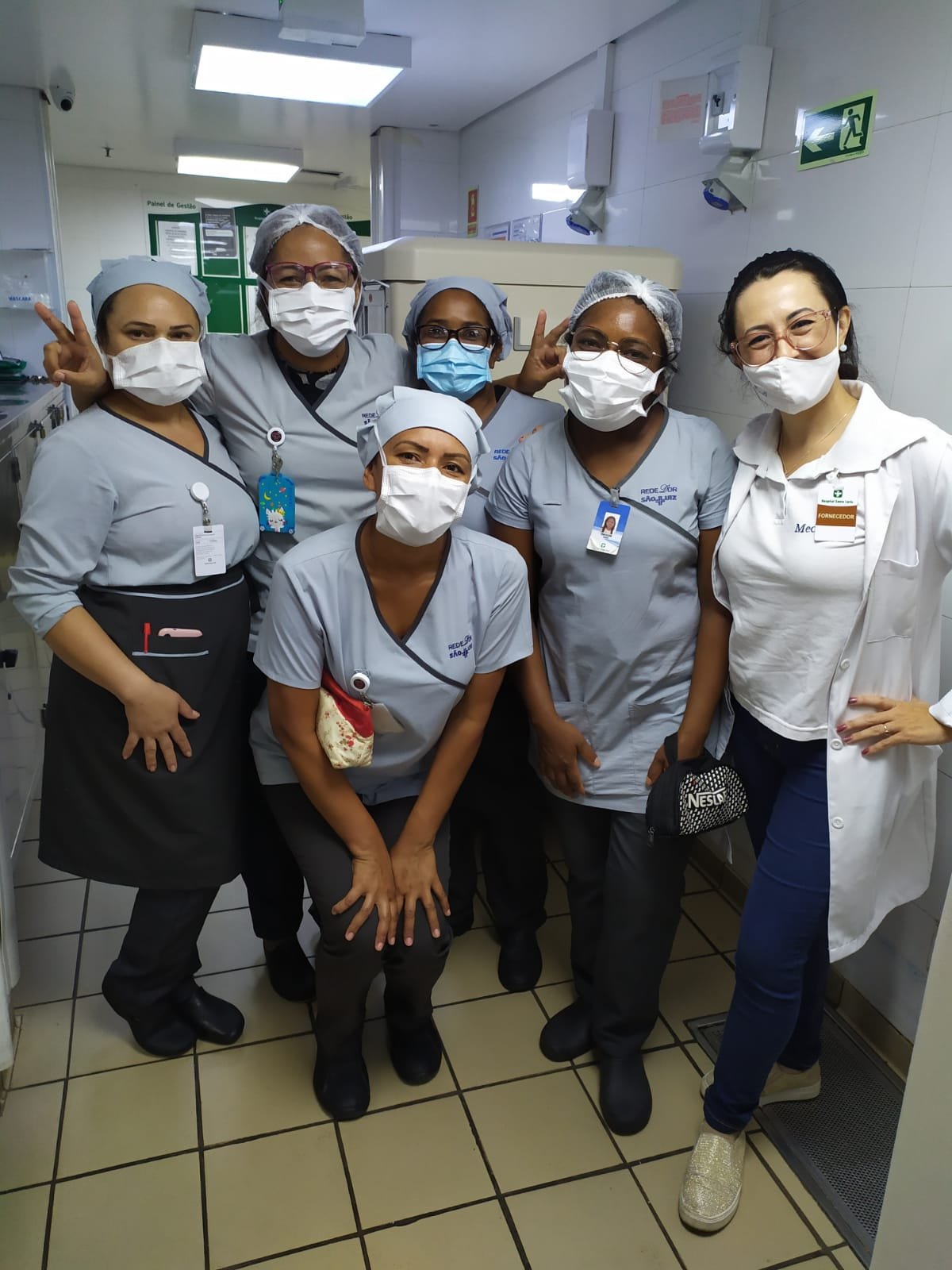 Equipamento hospitalar de transporte térmico